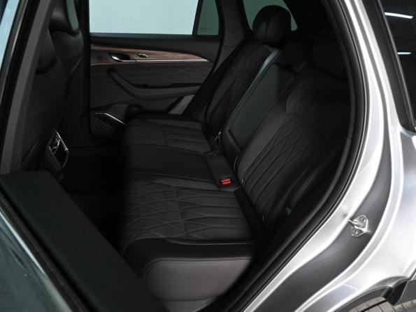 Geely Monjaro I Рестайлинг 2 с пробегом 2026 года, цена 4 499 000 рублей, 40 км, внедорожник, Автокод Объявления
