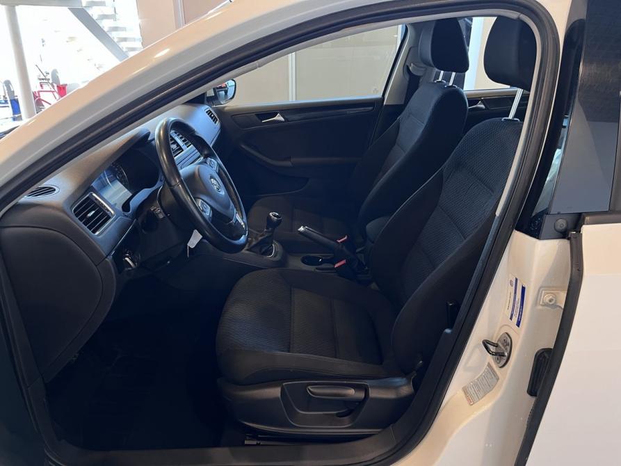 Volkswagen Jetta VI Чебоксары  - изображение 16