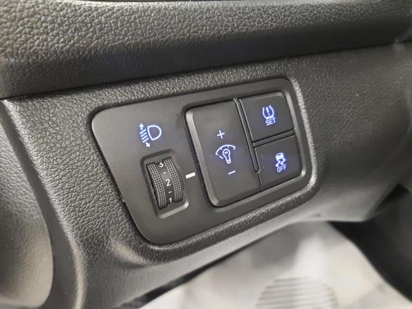 Hyundai Solaris II с пробегом 2018 года, цена 1 128 000 рублей, 105000 км, седан, Автокод Объявления