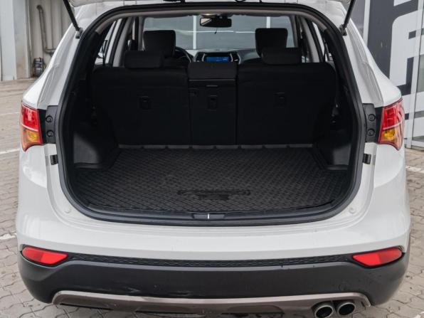 Hyundai Santa Fe III с пробегом 2012 года, цена 1 625 000 рублей, 249296 км, внедорожник, Автокод Объявления