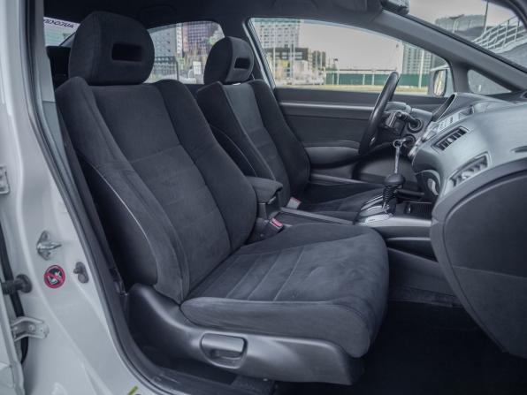 Honda Civic VIII Рестайлинг с пробегом 2011 года, цена 800 000 рублей, 276000 км, седан, Автокод Объявления