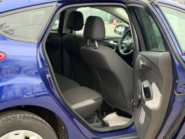 Ford Focus III с пробегом 2015 года, цена 887 000 рублей, 172906 км, хэтчбек, Автокод Объявления