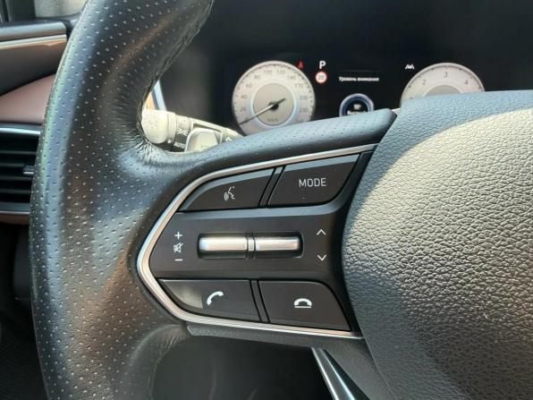 Hyundai Santa Fe IV Рестайлинг с пробегом 2021 года, цена 3 399 000 рублей, 110800 км, внедорожник, Автокод Объявления