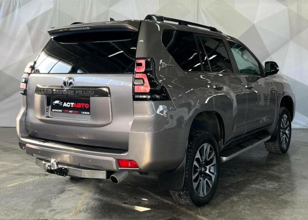 Toyota Land Cruiser Prado 150 Series Рестайлинг 3 с пробегом 2022 года, цена 6 999 000 рублей, 73713 км, внедорожник, Автокод Объявления