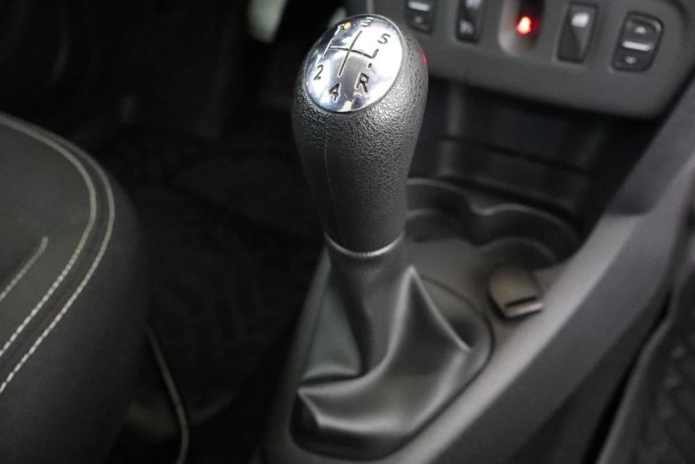 Renault Logan II Санкт-Петербург  - изображение 11