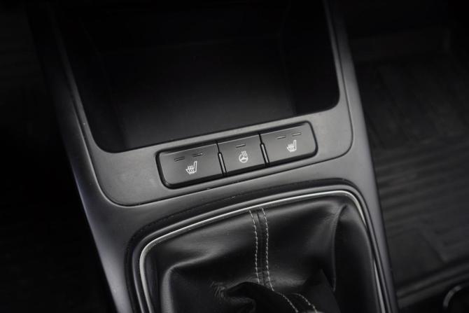 Kia Rio IV с пробегом 2017 года, цена 1 299 000 рублей, 100788 км, седан, Автокод Объявления