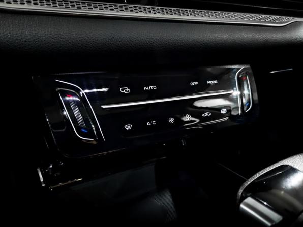 FAW Bestune B70 I с пробегом 2023 года, цена 1 570 000 рублей, 57485 км, лифтбек, Автокод Объявления