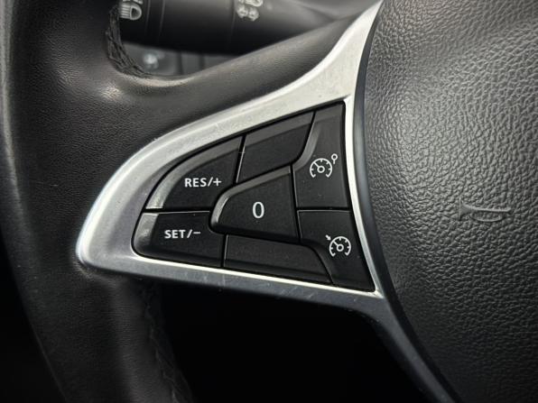 Renault Arkana I с пробегом 2021 года, цена 1 300 000 рублей, 143847 км, внедорожник, Автокод Объявления