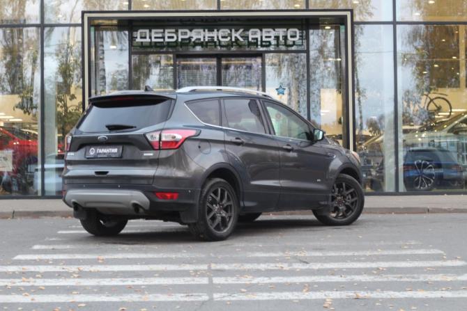 Ford Kuga II Рестайлинг с пробегом 2016 года, цена 1 995 000 рублей, 55517 км, внедорожник, Автокод Объявления