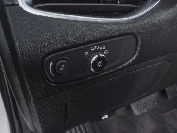 Chevrolet Malibu IX Рестайлинг с пробегом 2020 года, цена 1 999 000 рублей, 50339 км, седан, Автокод Объявления