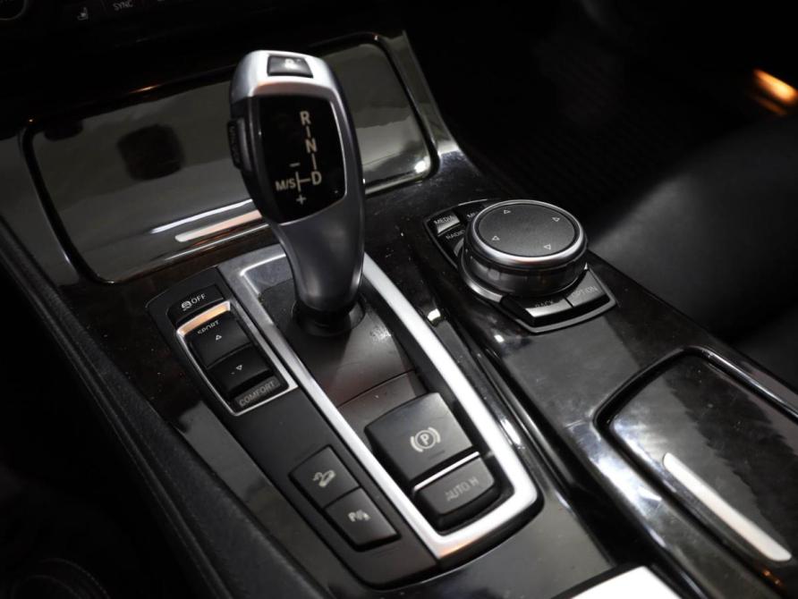BMW 5 серии VI (F10/F11/F07) Рестайлинг Ростов-на-Дону  - изображение 17