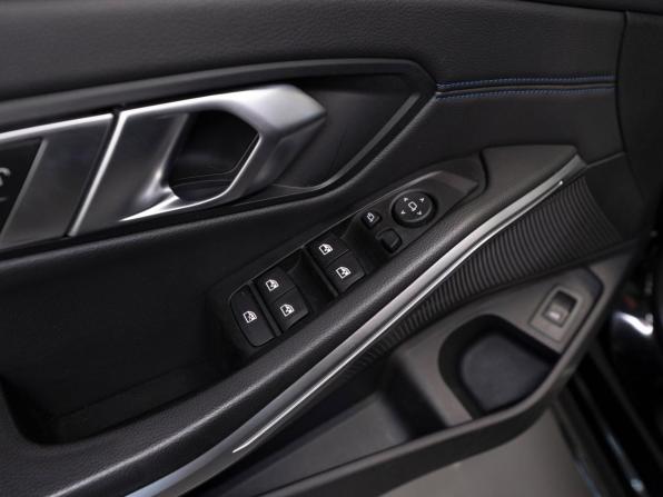 BMW 3 серии VII (G2x) с пробегом 2019 года, цена 3 990 000 рублей, 95100 км, седан, Автокод Объявления