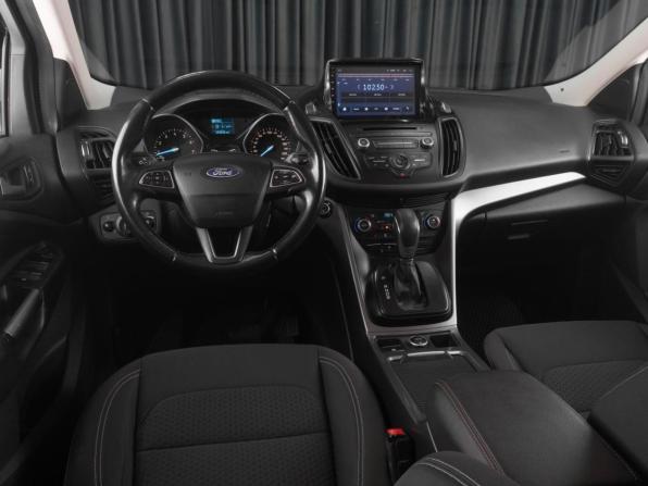 Ford Kuga II Рестайлинг с пробегом 2018 года, цена 1 699 000 рублей, 183036 км, внедорожник, Автокод Объявления