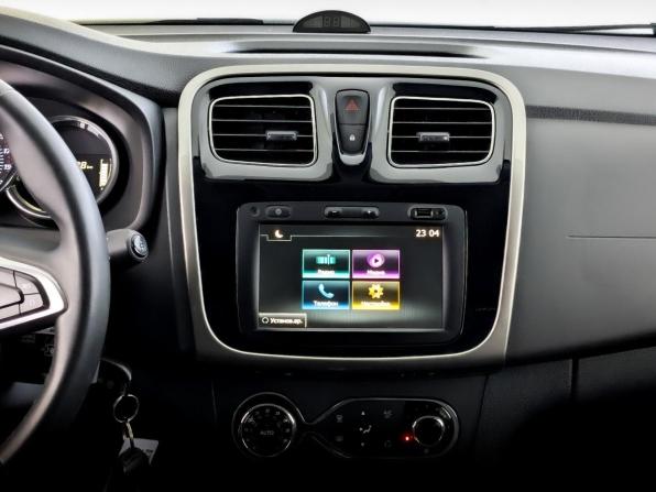 Renault Sandero II Рестайлинг с пробегом 2021 года, цена 1 265 000 рублей, 107636 км, хэтчбек, Автокод Объявления