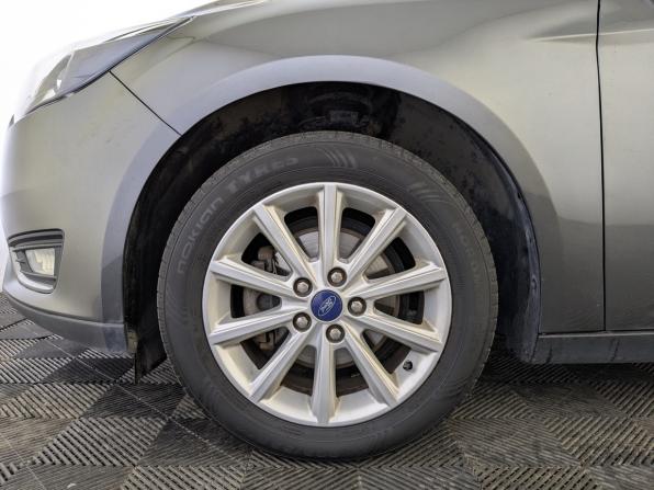 Ford Focus III Рестайлинг с пробегом 2018 года, цена 1 250 000 рублей, 142861 км, универсал, Автокод Объявления