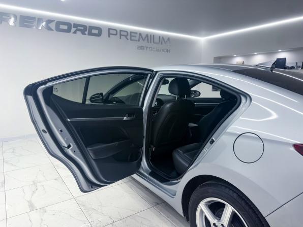 Hyundai Avante VI Рестайлинг с пробегом 2020 года, цена 1 750 000 рублей, 102385 км, седан, Автокод Объявления