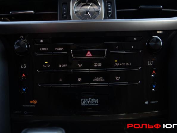 Lexus LX III Рестайлинг 2 с пробегом 2018 года, цена 9 488 000 рублей, 64983 км, внедорожник, Автокод Объявления