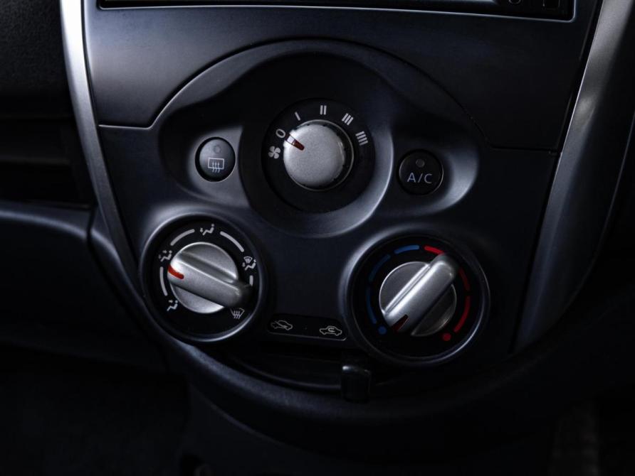 Nissan March IV (K13) Рестайлинг Краснодар  - изображение 12