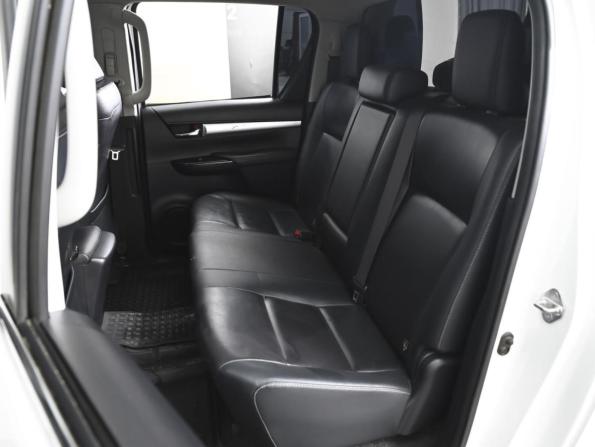 Toyota Hilux VIII с пробегом 2016 года, цена 2 889 000 рублей, 360503 км, offers.body_type.unknown, Автокод Объявления
