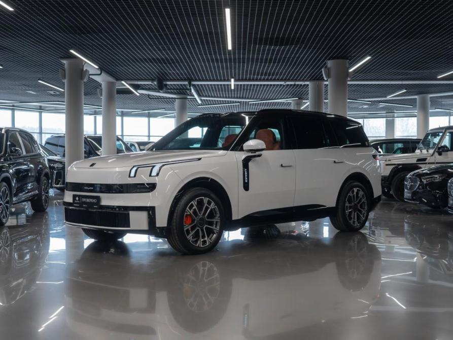 Lynk &amp; Co 900 Москва  - изображение 1