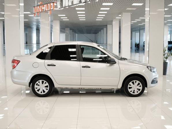 Lada (ВАЗ) Granta I Рестайлинг с пробегом 2021 года, цена 711 000 рублей, 67639 км, седан, Автокод Объявления