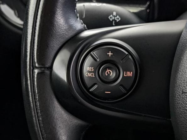 Mini Clubman II Рестайлинг с пробегом 2020 года, цена 2 355 000 рублей, 86865 км, универсал, Автокод Объявления