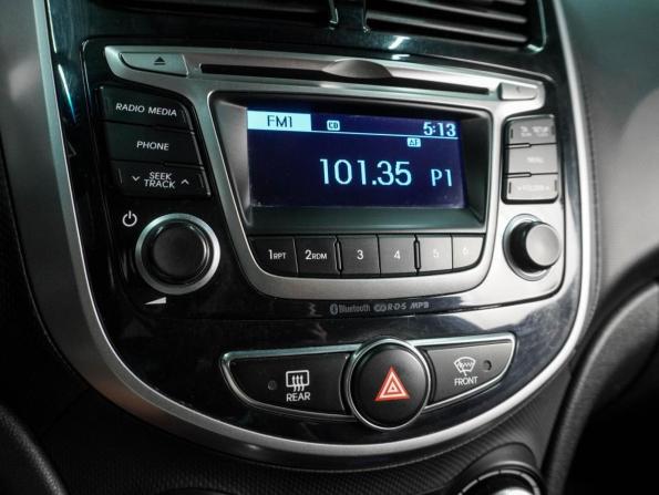 Hyundai Solaris I Рестайлинг с пробегом 2014 года, цена 897 000 рублей, 136071 км, хэтчбек, Автокод Объявления