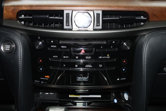 Lexus LX III Рестайлинг 2 с пробегом 2019 года, цена 9 200 000 рублей, 128887 км, внедорожник, Автокод Объявления