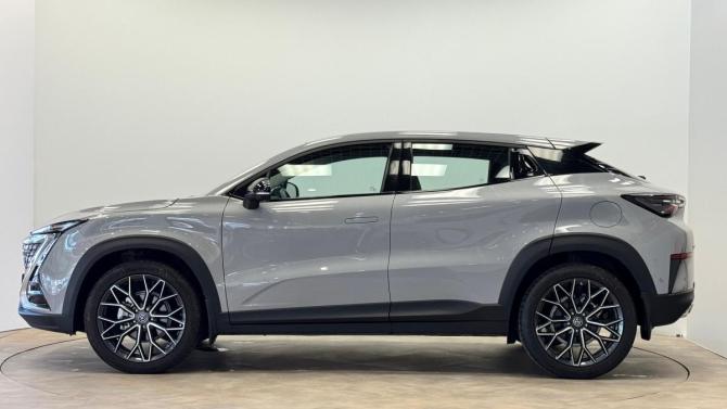 Changan UNI-T I с пробегом 2023 года, цена 2 600 000 рублей, 3003 км, внедорожник, Автокод Объявления