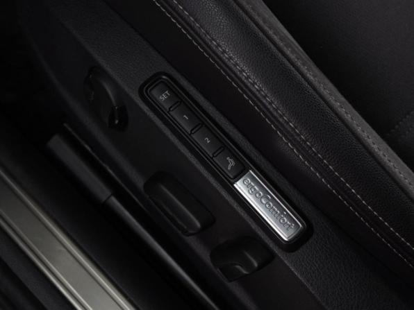 Volkswagen Passat B8 Рестайлинг с пробегом 2020 года, цена 3 233 000 рублей, 158842 км, универсал, Автокод Объявления