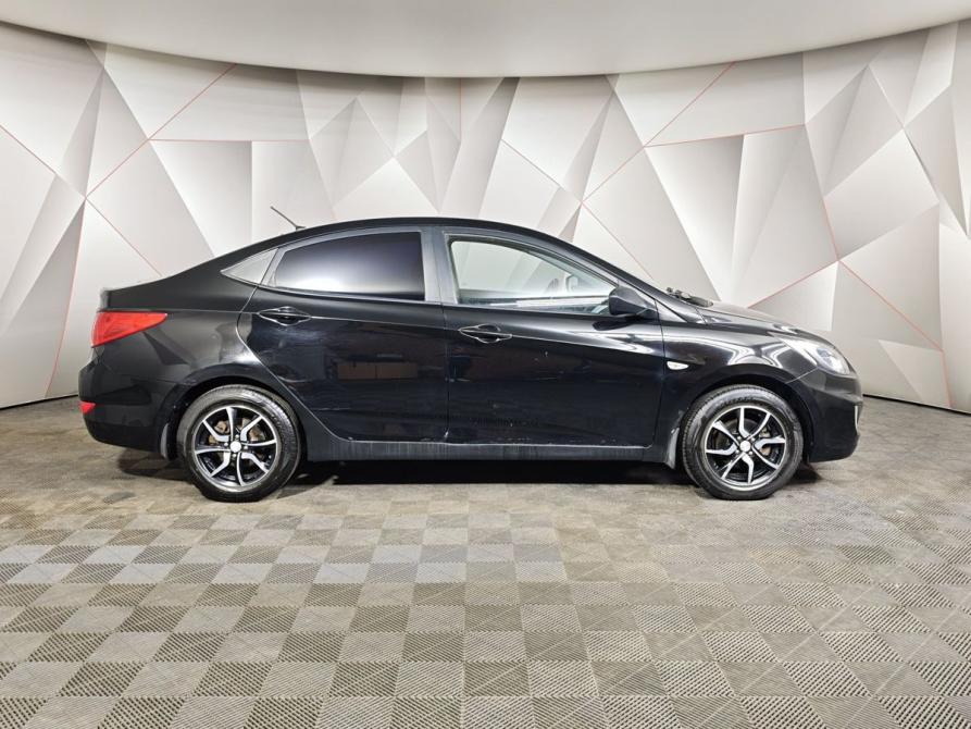 Hyundai Solaris I Москва  - изображение 6