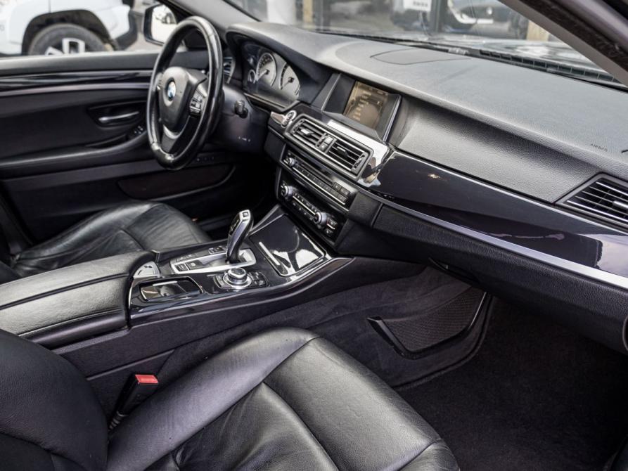 BMW 5 серии VI (F10/F11/F07) Рестайлинг Казань  - изображение 6