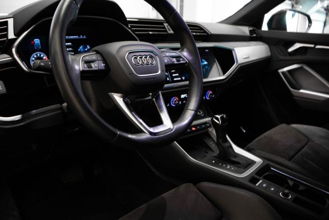 Audi Q3 Sportback II (F3) с пробегом 2020 года, цена 4 297 000 рублей, 42817 км, внедорожник, Автокод Объявления