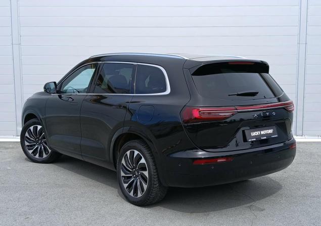 Aito M7 I с пробегом 2023 года, цена 4 299 000 рублей, 24549 км, внедорожник, Автокод Объявления