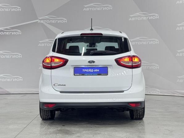Ford C-MAX II Рестайлинг с пробегом 2017 года, цена 1 100 000 рублей, 152993 км, компактвэн, Автокод Объявления