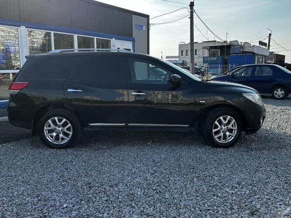 Nissan Pathfinder IV с пробегом 2015 года, цена 1 325 000 рублей, 228504 км, внедорожник, Автокод Объявления