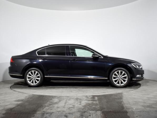 Volkswagen Passat B8 с пробегом 2018 года, цена 1 880 000 рублей, 138600 км, седан, Автокод Объявления