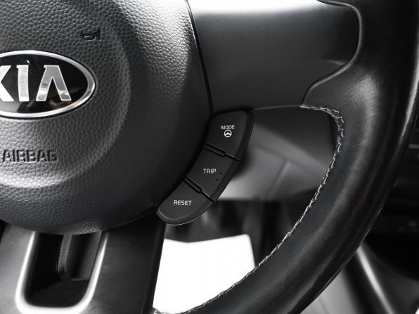 Kia Soul II Рестайлинг с пробегом 2017 года, цена 1 615 000 рублей, 60670 км, хэтчбек, Автокод Объявления