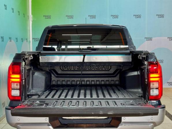 Mitsubishi L200 VI с пробегом 2024 года, цена 4 560 000 рублей, 50210 км, пикап, Автокод Объявления