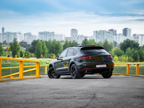 Porsche Macan I с пробегом 2018 года, цена 3 650 000 рублей, 130000 км, внедорожник, Автокод Объявления