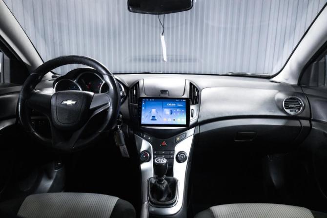 Chevrolet Cruze I Рестайлинг с пробегом 2013 года, цена 599 000 рублей, 283333 км, хэтчбек, Автокод Объявления