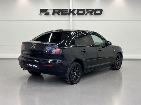 Mazda 3 I (BK) Рестайлинг с пробегом 2007 года, цена 639 000 рублей, 205599 км, седан, Автокод Объявления