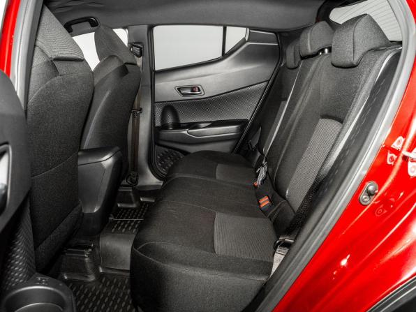 Toyota C-HR I с пробегом 2017 года, цена 1 629 500 рублей, 153529 км, внедорожник, Автокод Объявления