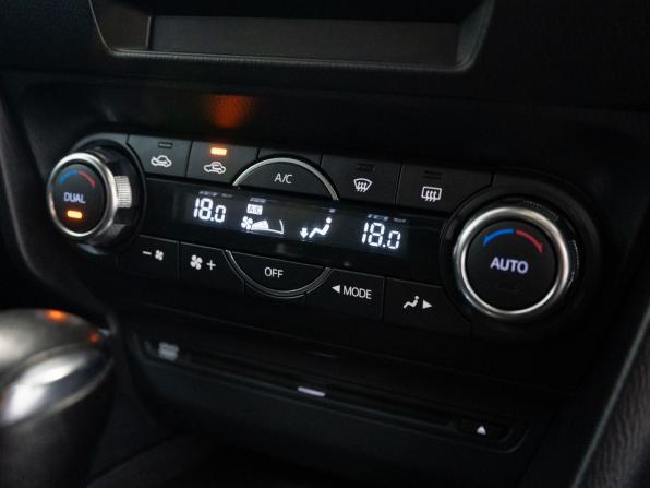 Mazda Axela III с пробегом 2014 года, цена 1 250 500 рублей, 145719 км, седан, Автокод Объявления