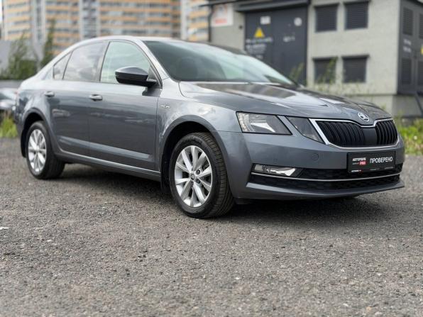 Skoda Octavia III (A7) Рестайлинг с пробегом 2018 года, цена 1 735 000 рублей, 121000 км, лифтбек, Автокод Объявления