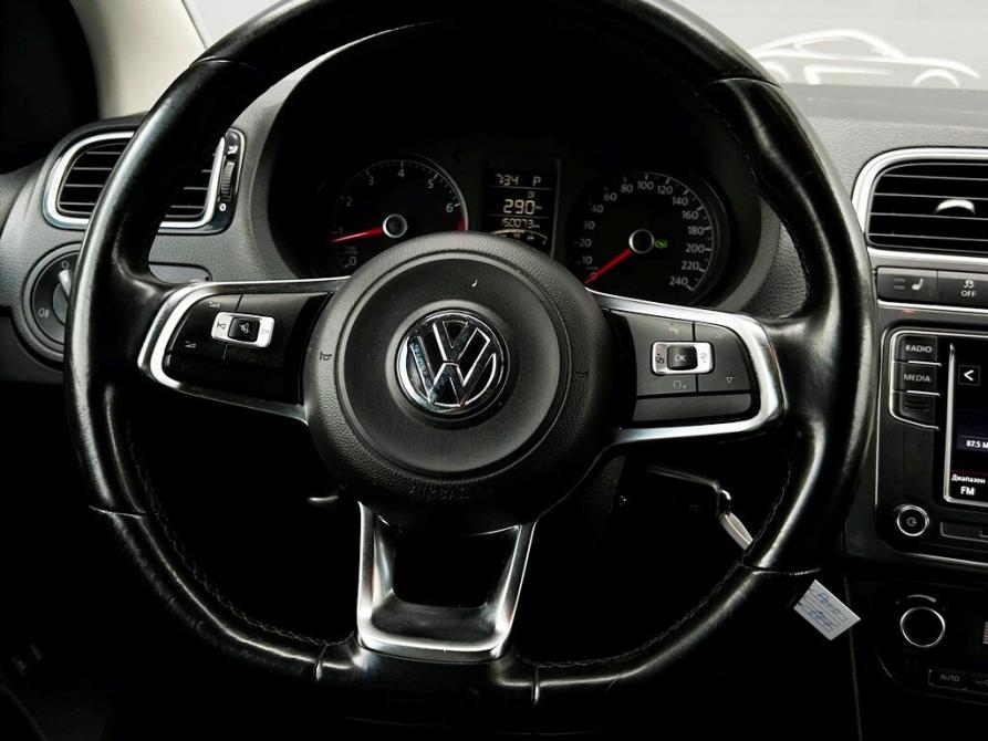 Volkswagen Polo V Рестайлинг Санкт-Петербург  - изображение 19