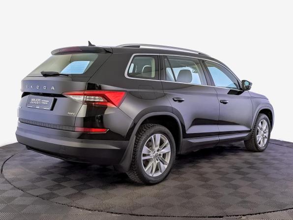Skoda Kodiaq I с пробегом 2021 года, цена 3 145 000 рублей, 124853 км, внедорожник, Автокод Объявления