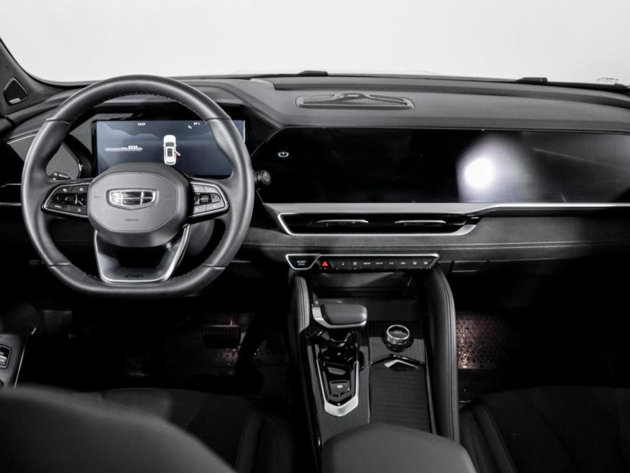 Geely Monjaro I Москва  - изображение 12