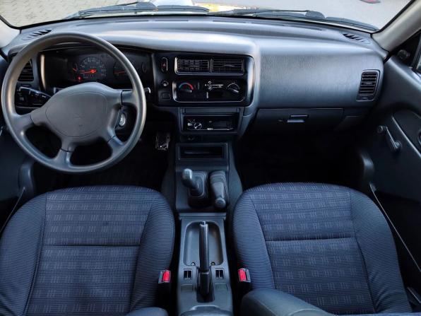Mitsubishi L200 III с пробегом 2005 года, цена 629 000 рублей, 342868 км, offers.body_type.unknown, Автокод Объявления
