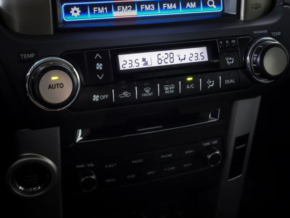 Toyota Land Cruiser Prado 150 Series с пробегом 2013 года, цена 3 250 000 рублей, 131429 км, внедорожник, Автокод Объявления